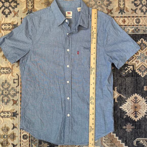 Levi's Short Sleeve Classic One Pocket Standard Fit Denim Shirt Men’s Size Small - Picture 9 of 9